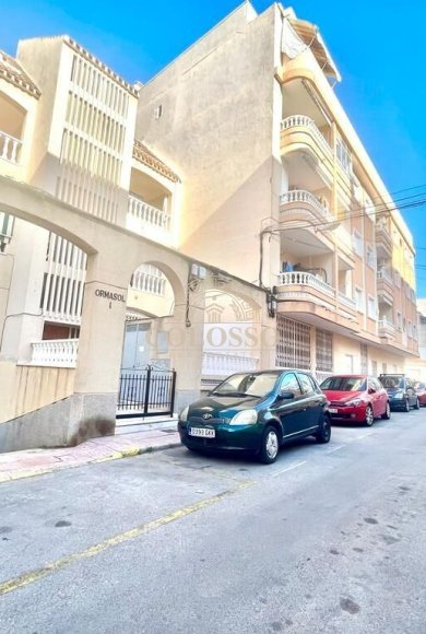 Reventa - Garaje -
Torrevieja - Habaneras