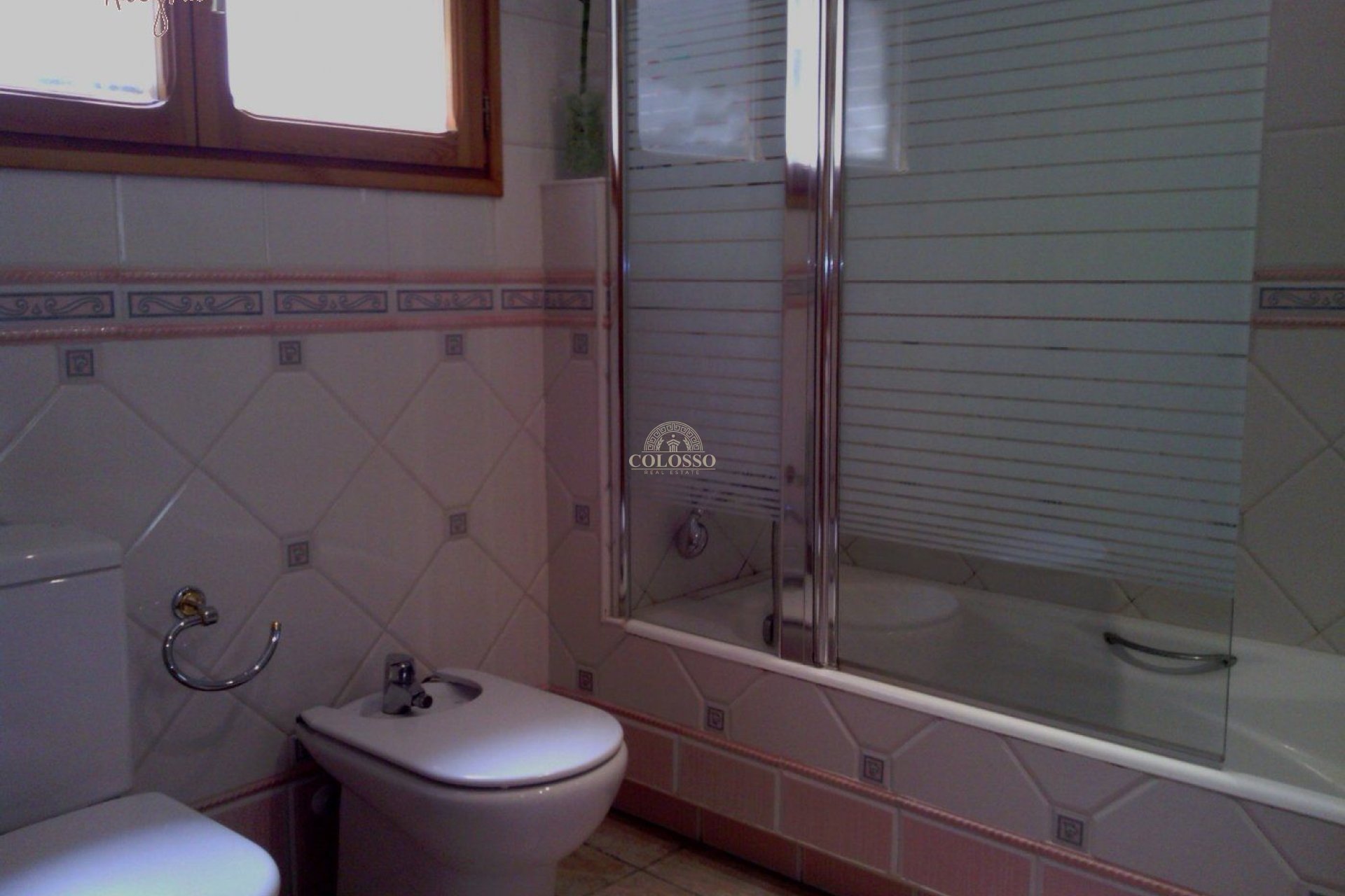 Reventa - Hacienda -
Elche
