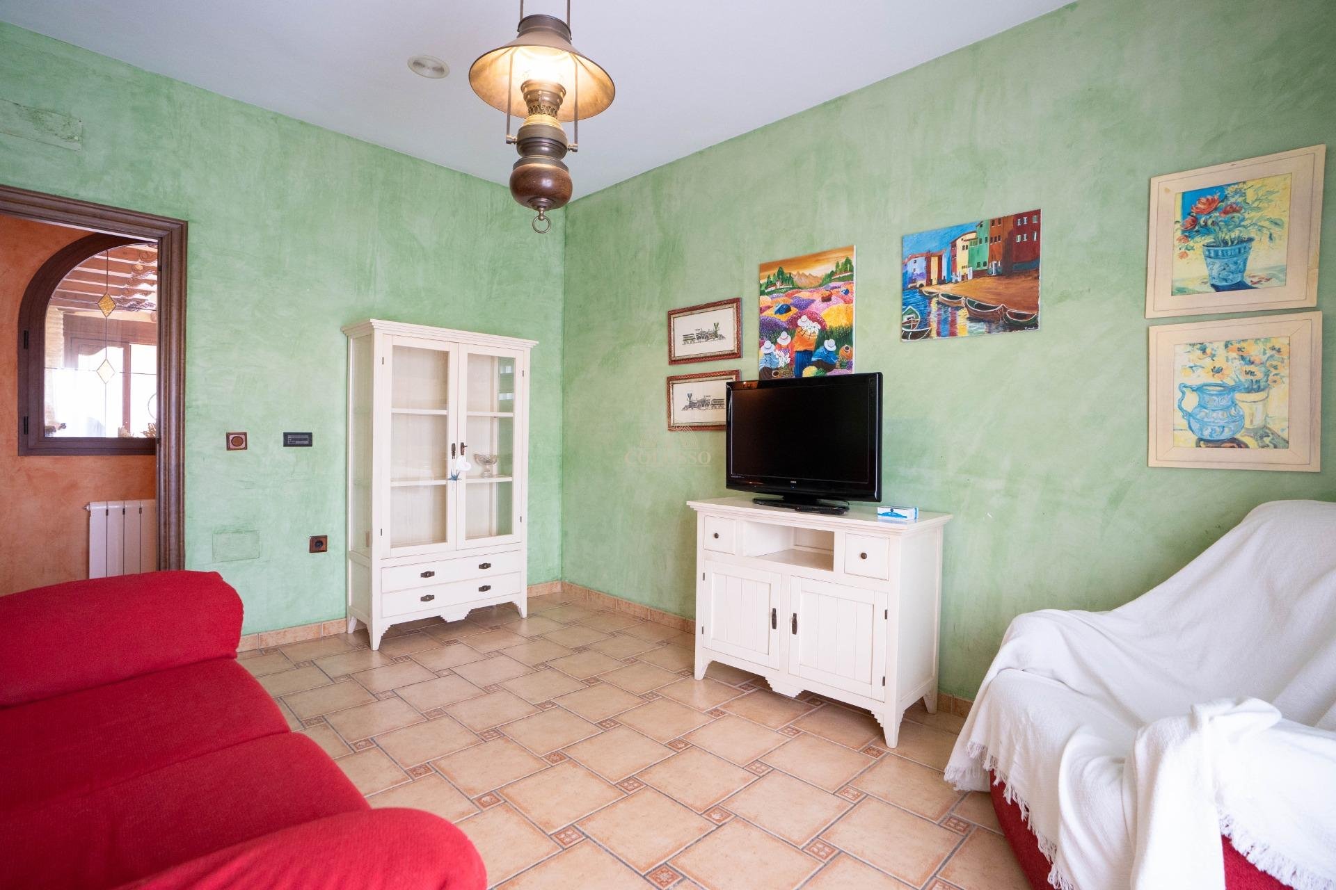 Reventa - Inmueble singular -
San Miguel de Salinas - CENTRO