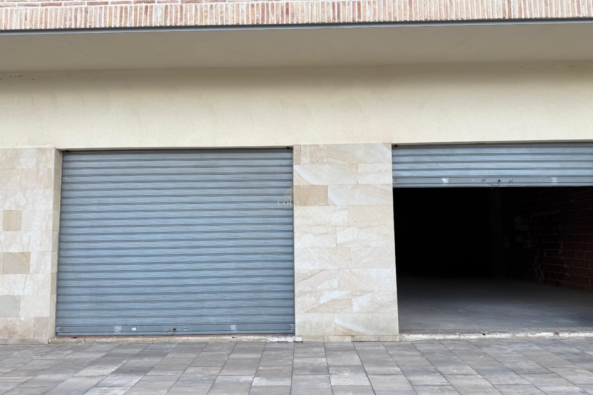 Reventa - Local Comercial -
Rafal