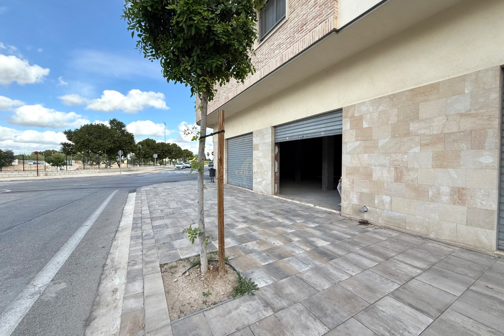 Reventa - Local Comercial -
Rafal