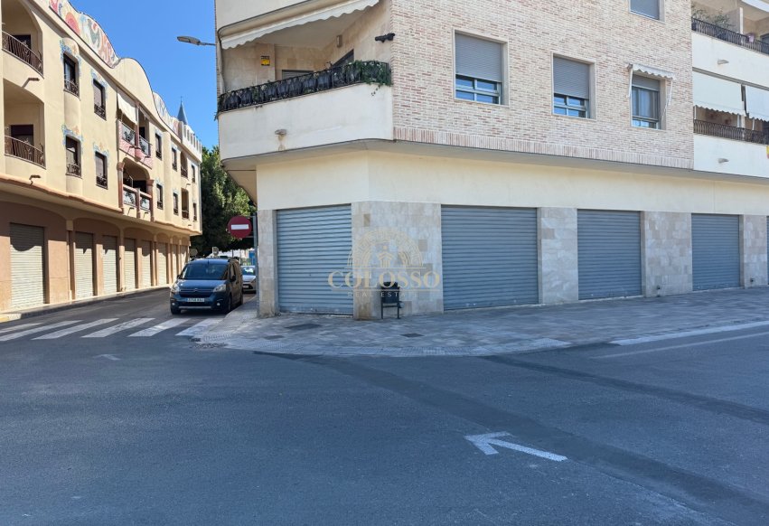 Reventa - Local Comercial -
Rafal
