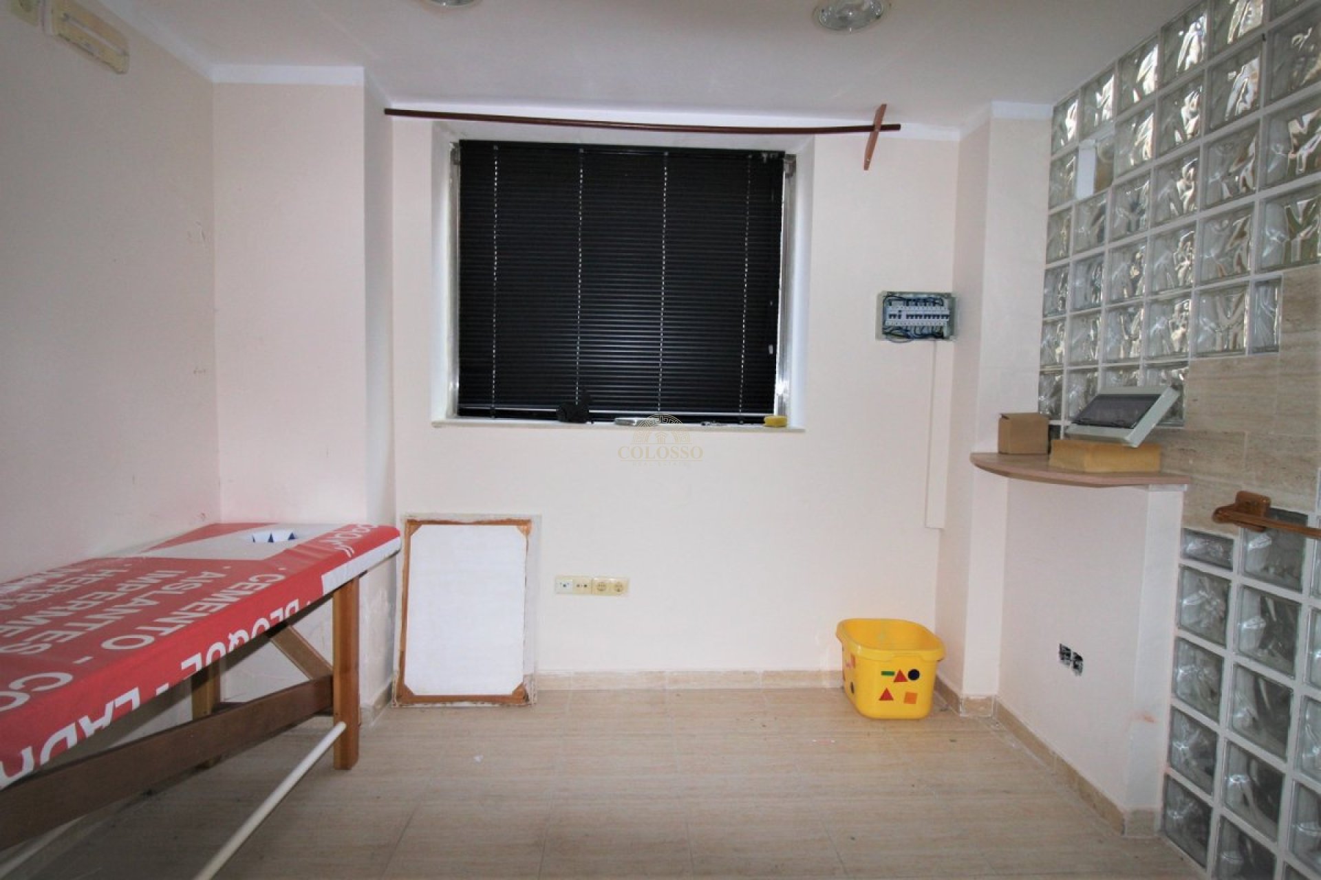 Reventa - Local Comercial -
Torrevieja - Centro
