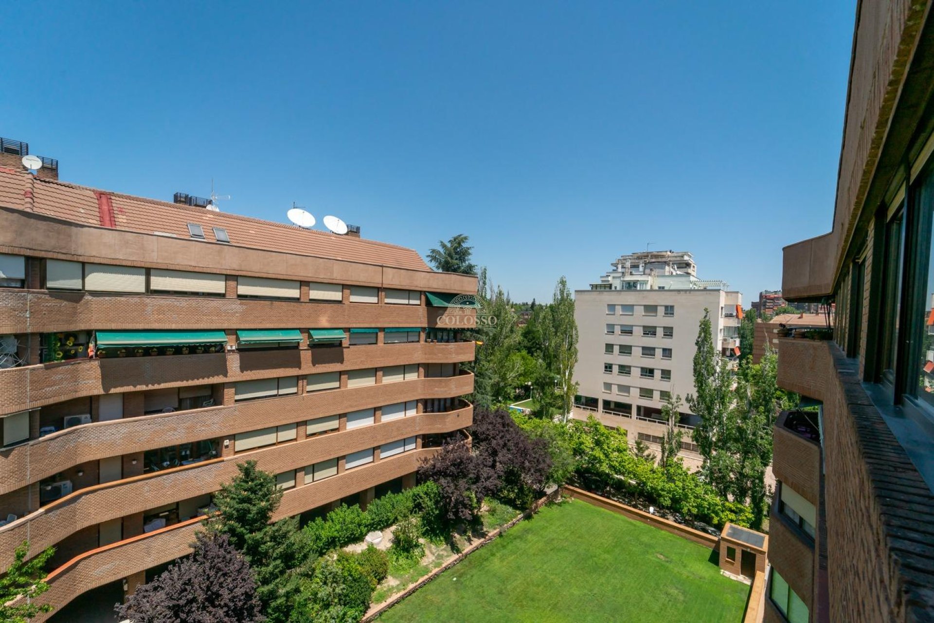 Reventa - Piso -
Madrid - Fuentelarreina