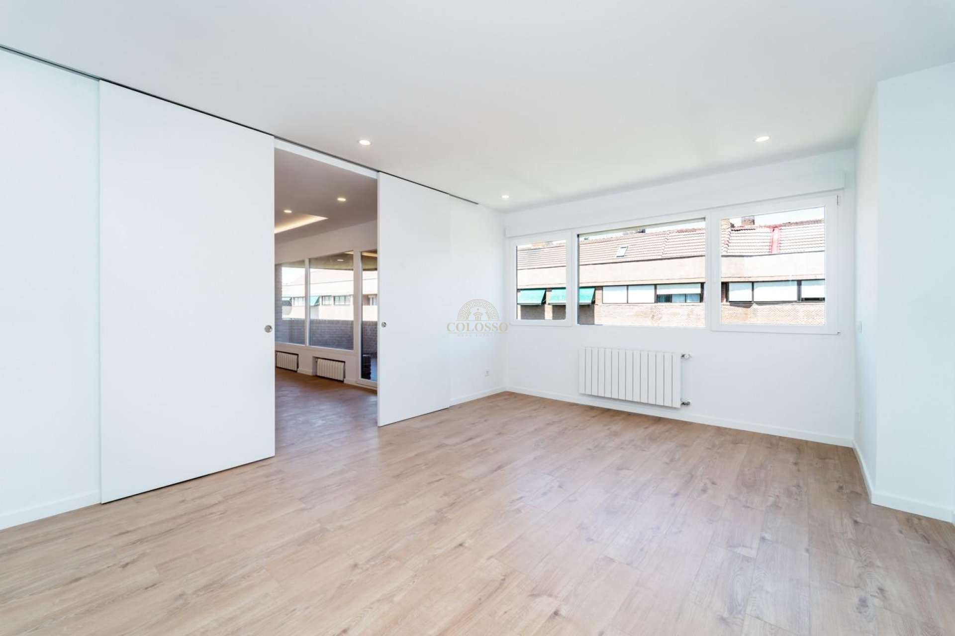 Reventa - Piso -
Madrid - Fuentelarreina