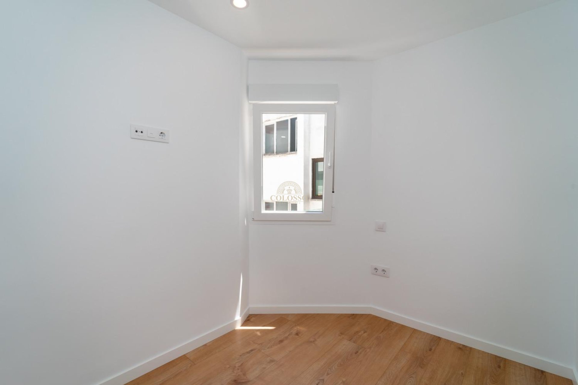 Reventa - Piso -
Madrid - Fuentelarreina