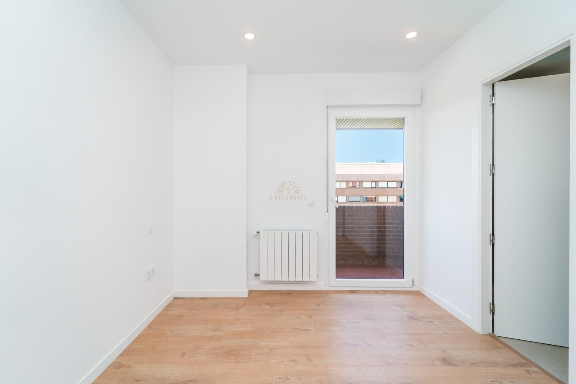 Reventa - Piso -
Madrid - Fuentelarreina