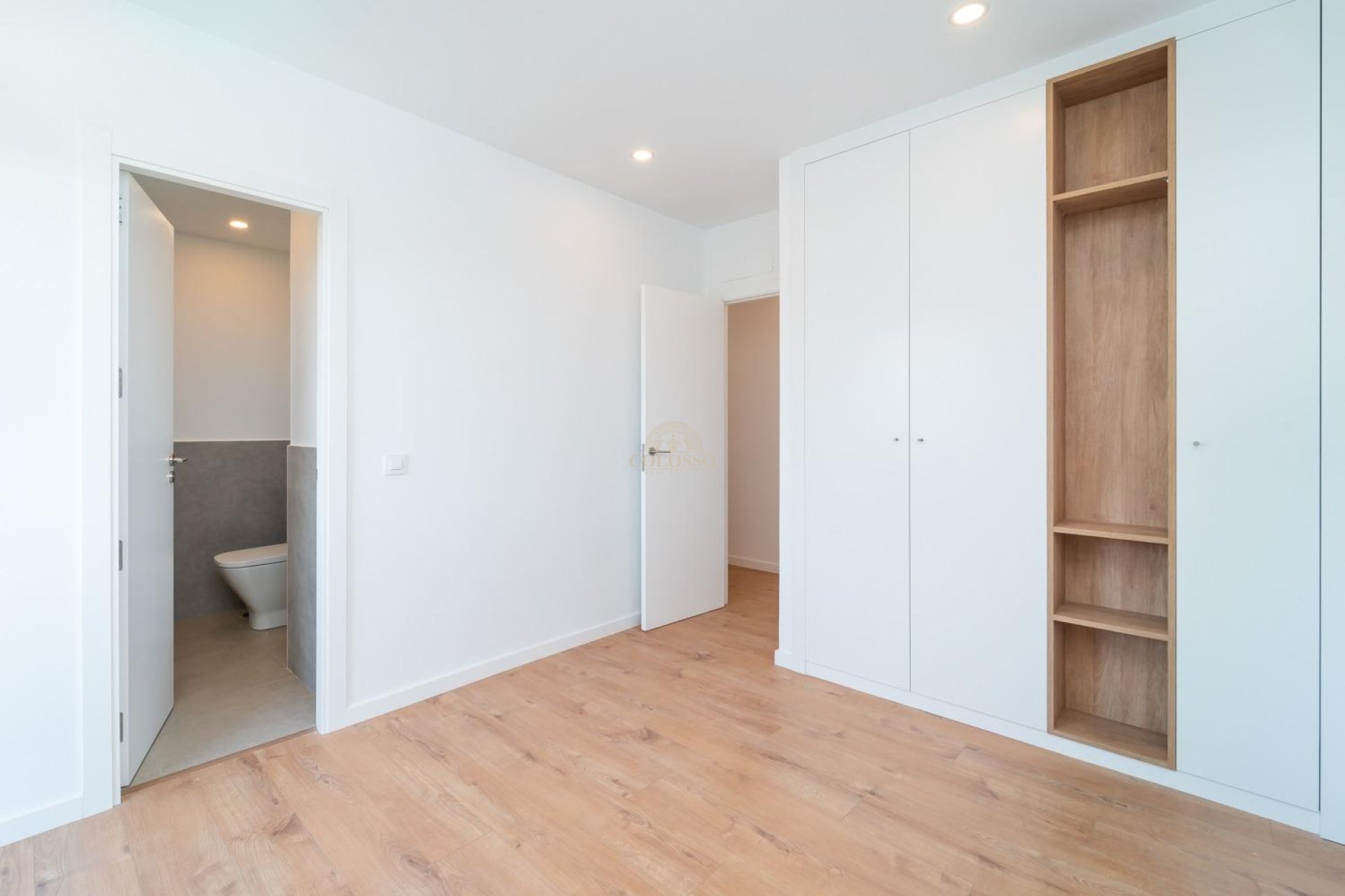 Reventa - Piso -
Madrid - Fuentelarreina