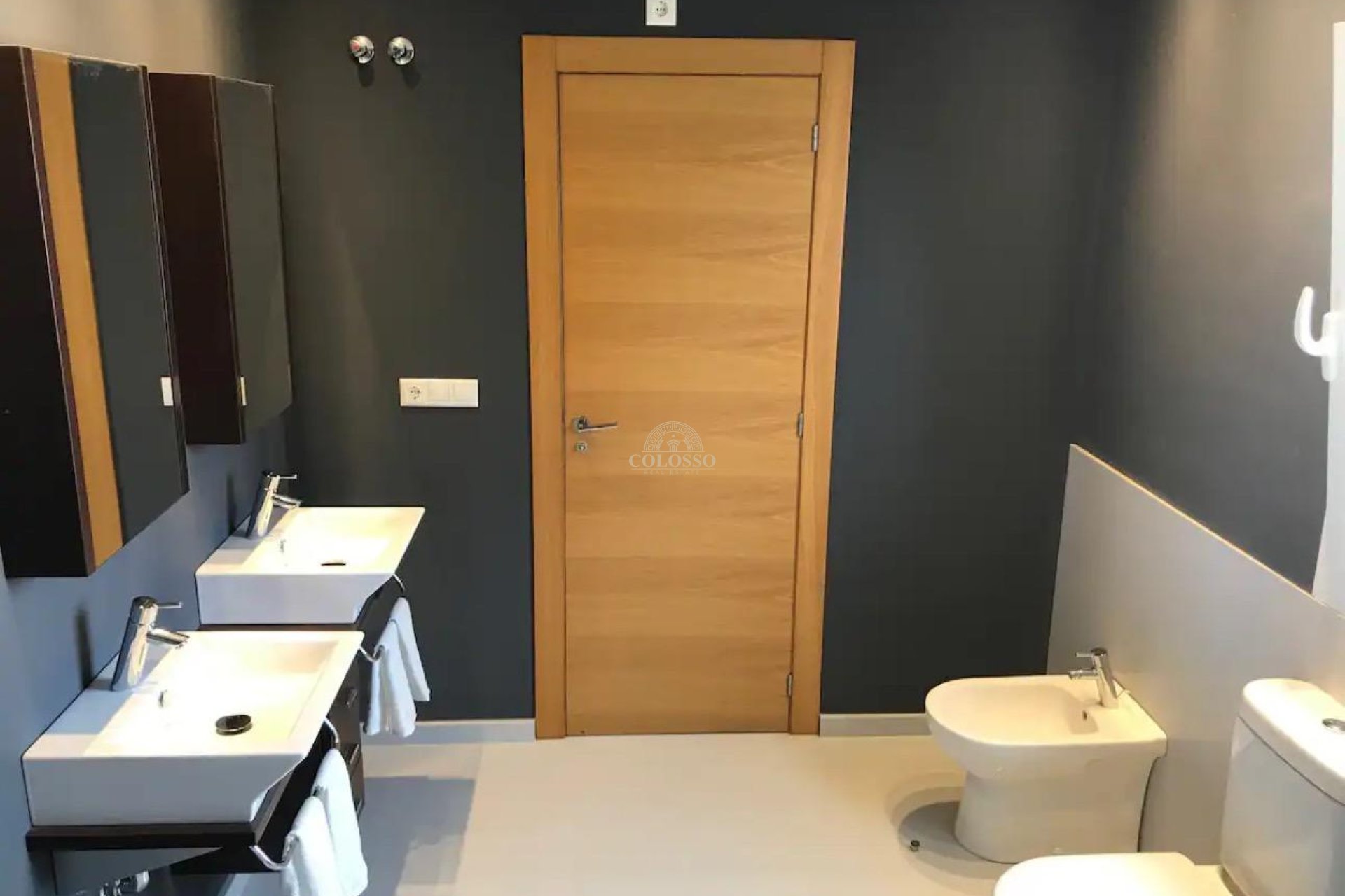 Reventa - Villa de Lujo -
Alfaz del Pi - Albir