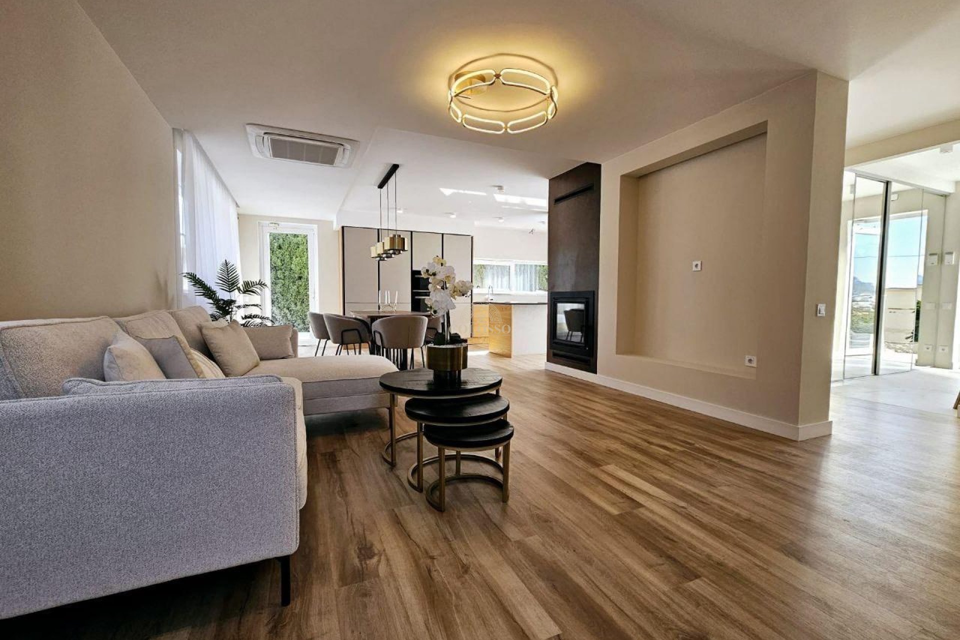 Reventa - Villa de Lujo -
Calpe - Carrio