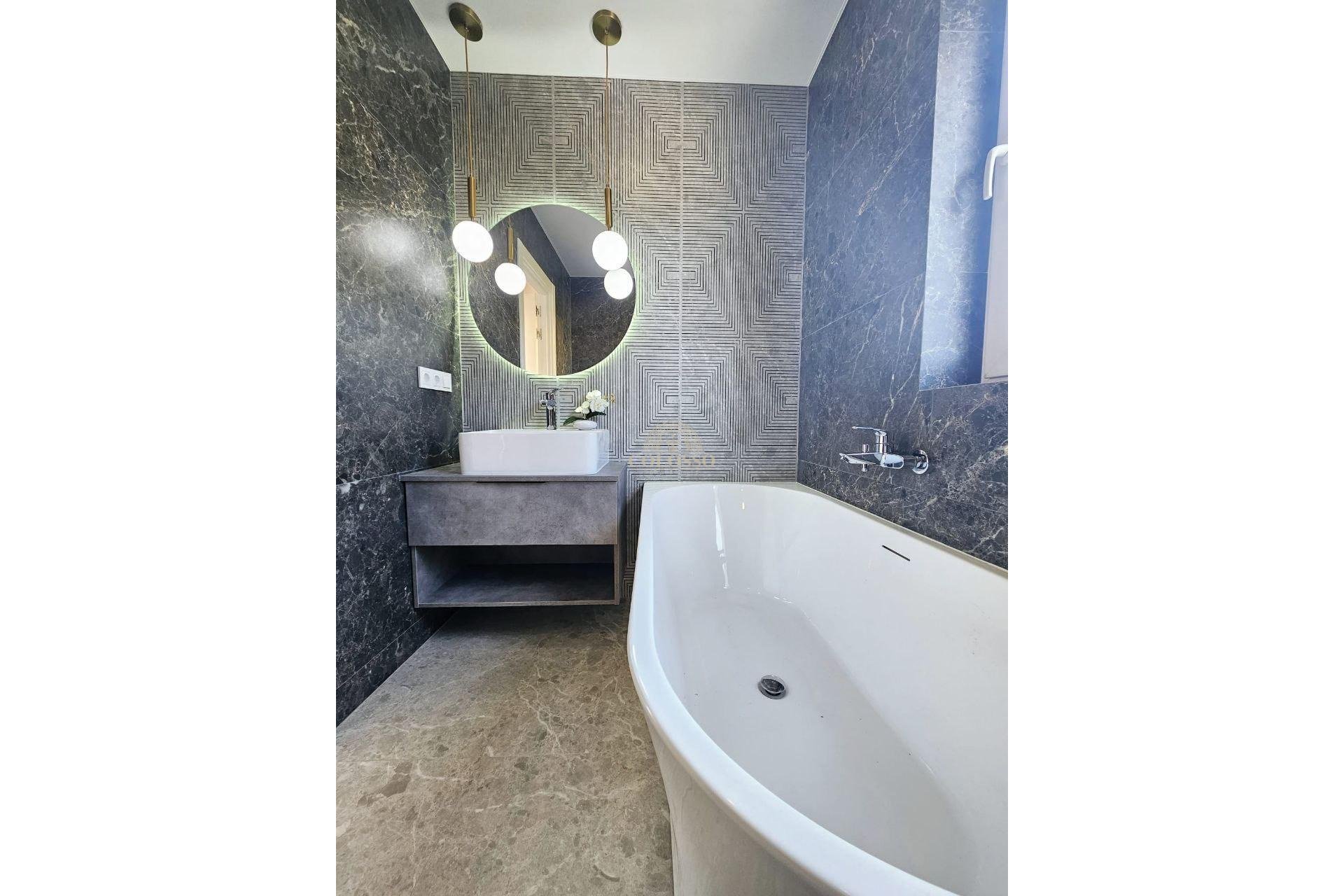 Reventa - Villa de Lujo -
Calpe - Carrio