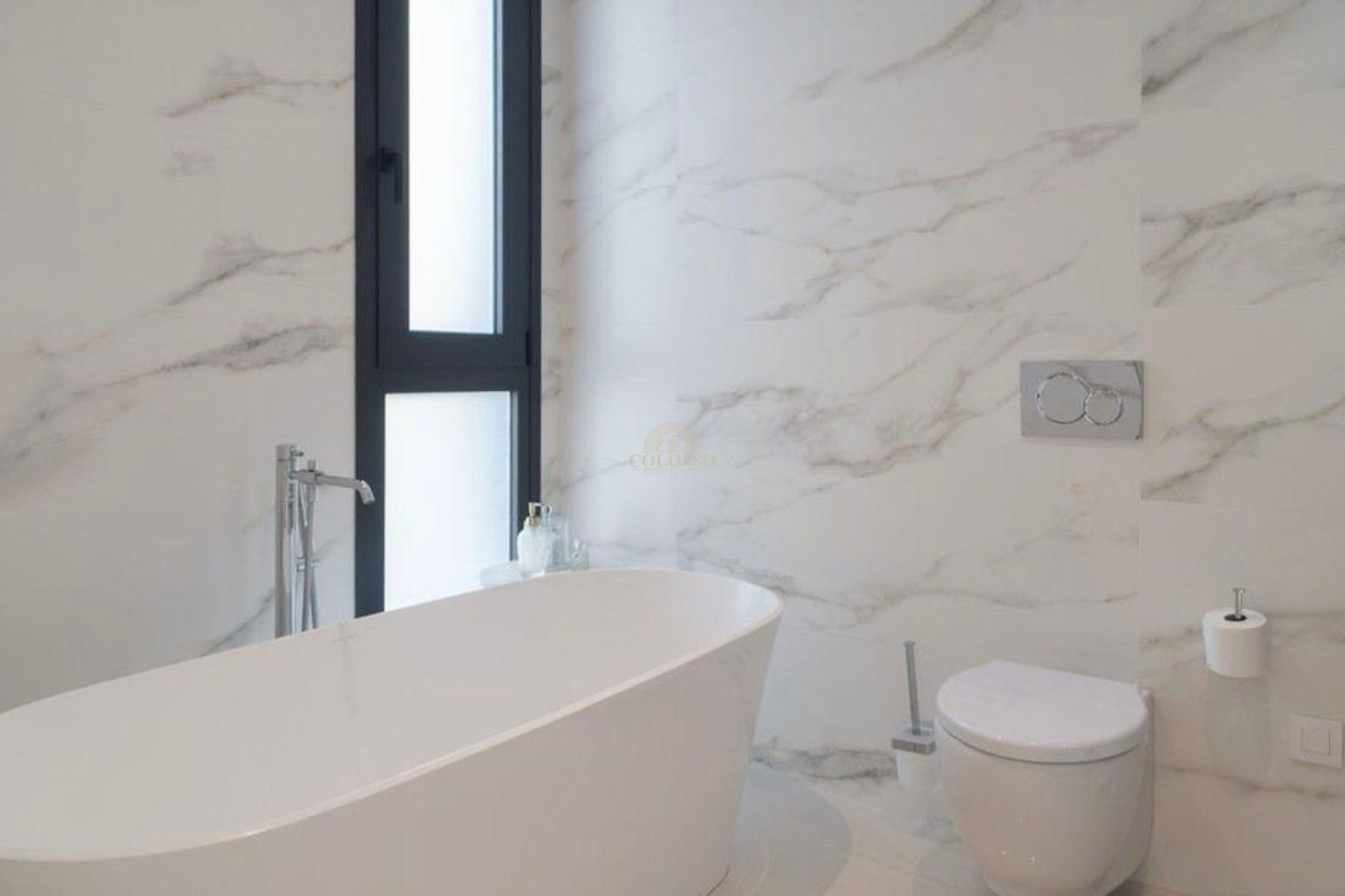 Reventa - Villa de Lujo -
Finestrat - Sierra cortina