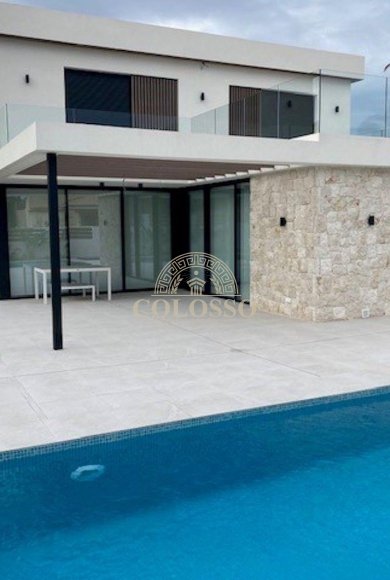 Reventa - Villa de Lujo -
Orihuela Costa - Montezenia