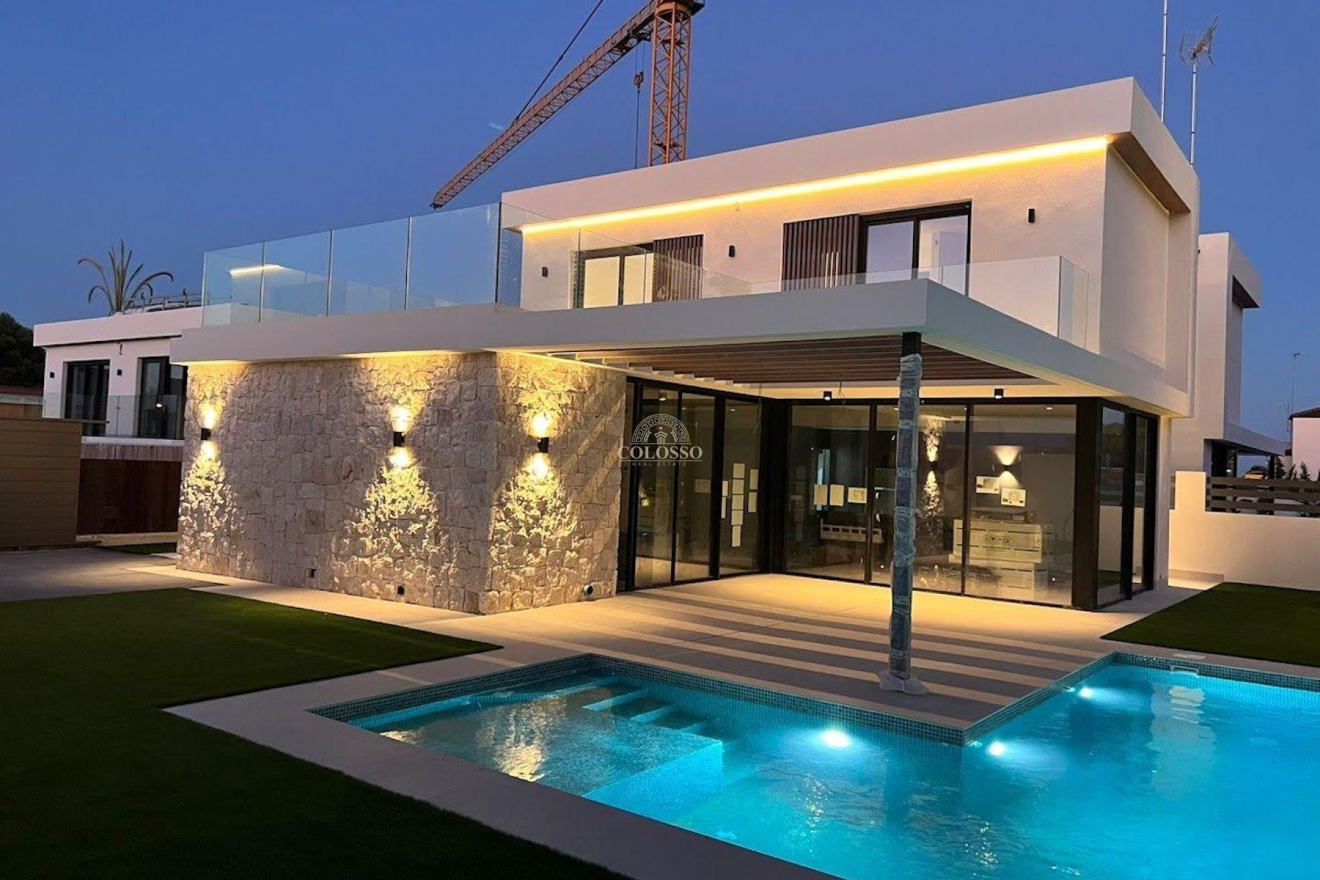 Reventa - Villa de Lujo -
Orihuela Costa - Montezenia
