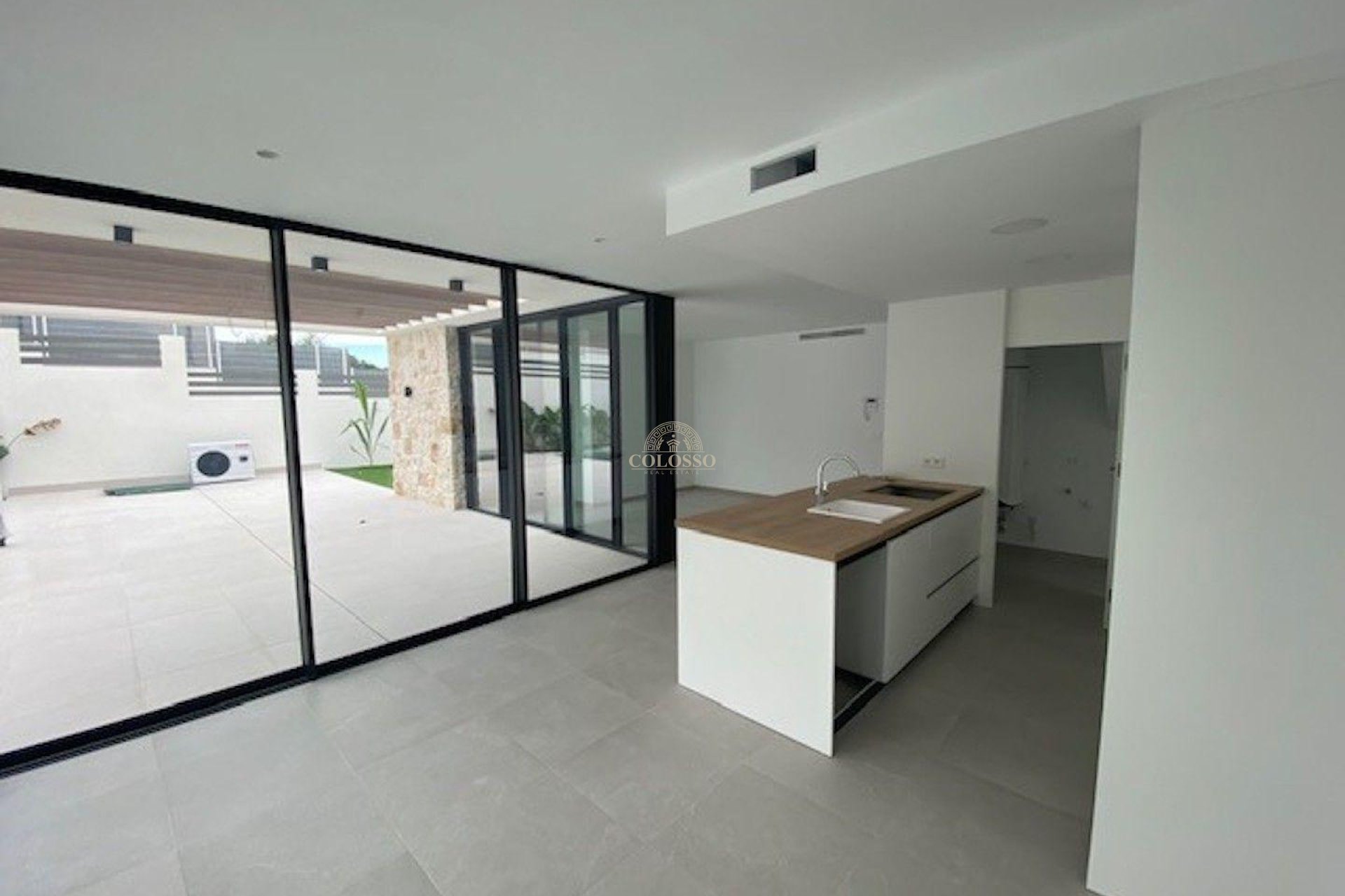 Reventa - Villa de Lujo -
Orihuela Costa - Montezenia