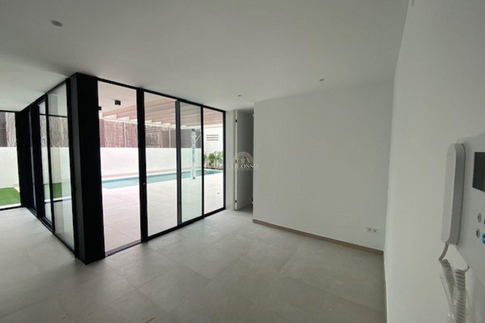 Reventa - Villa de Lujo -
Orihuela Costa - Montezenia