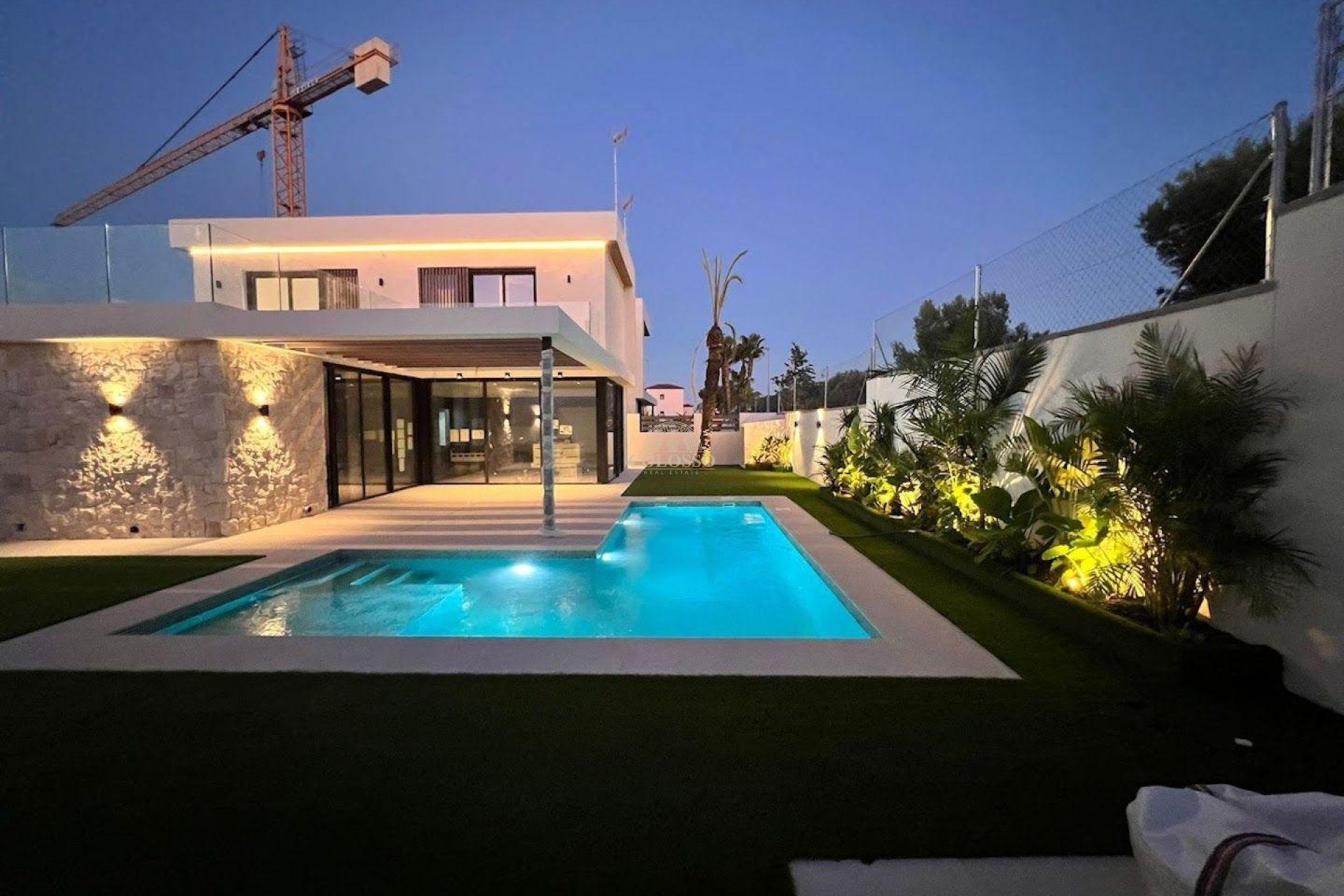 Reventa - Villa de Lujo -
Orihuela Costa - Montezenia