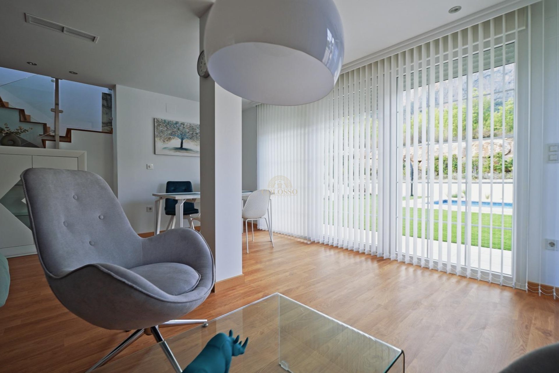 Reventa - Villa de Lujo -
Polop - Urbanizaciones
