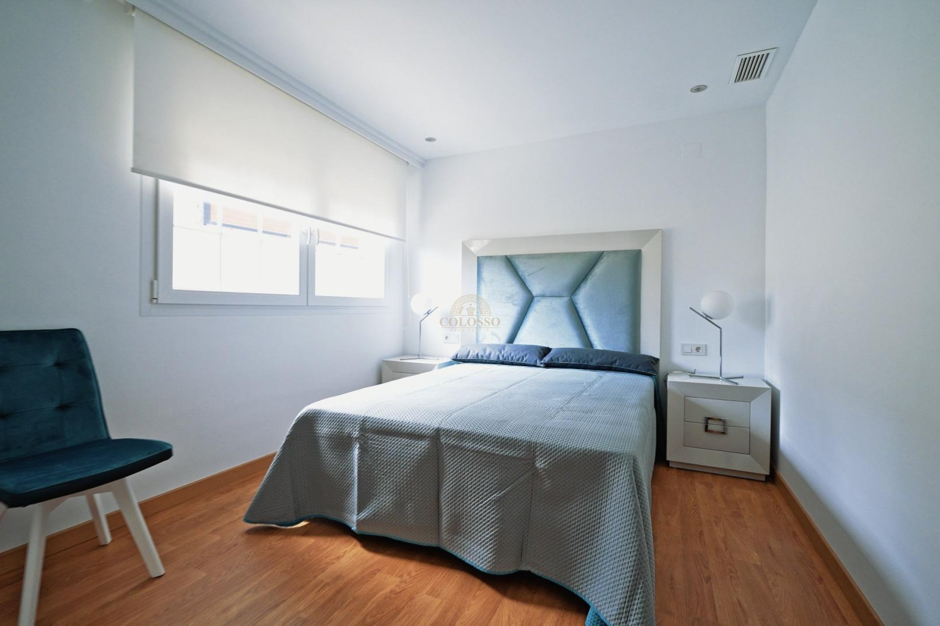 Reventa - Villa de Lujo -
Polop - Urbanizaciones