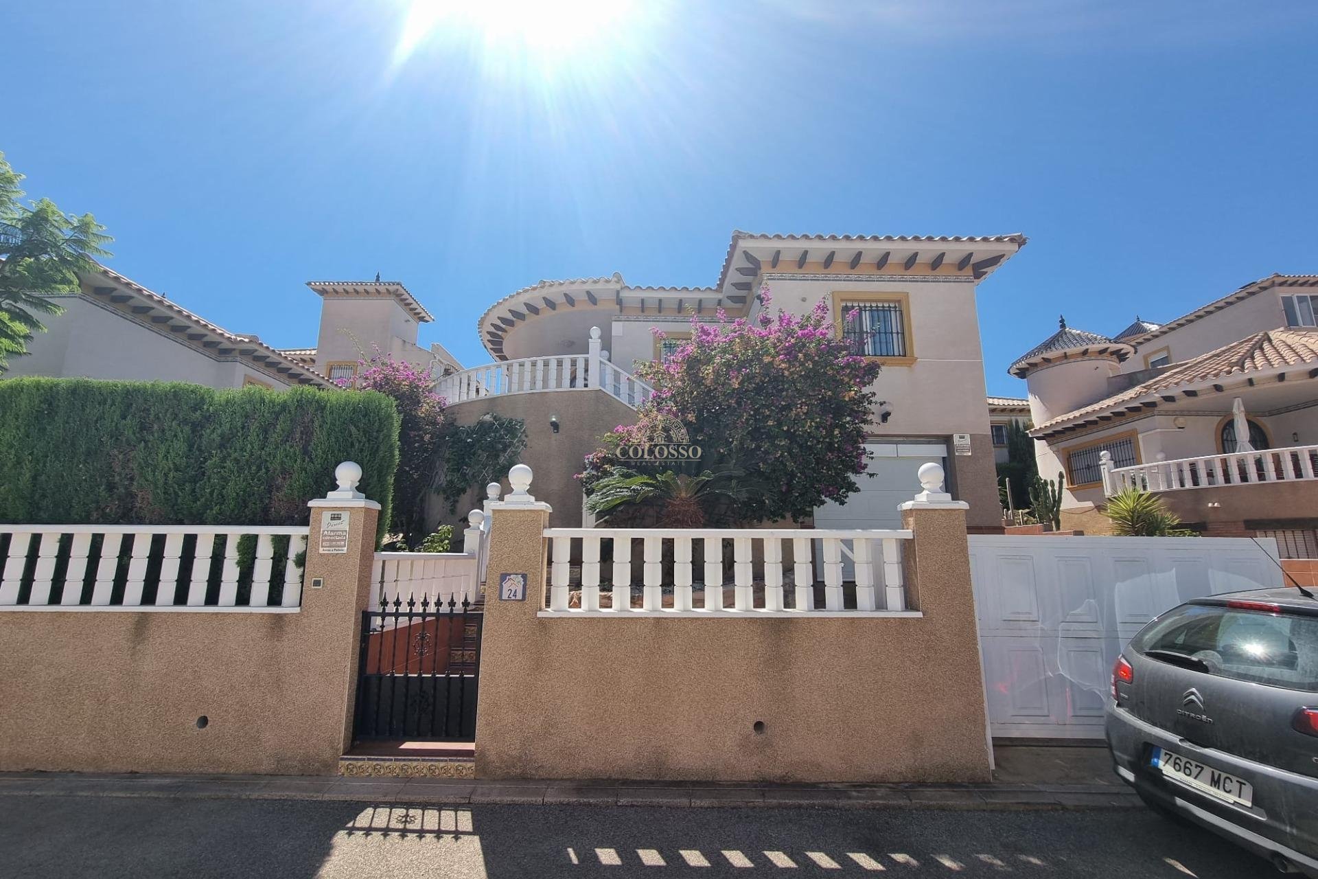 Reventa - Villa -
Orihuela Costa - Villamartín