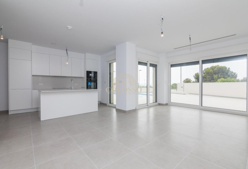 Reventa - Villa -
Polop - Alberca
