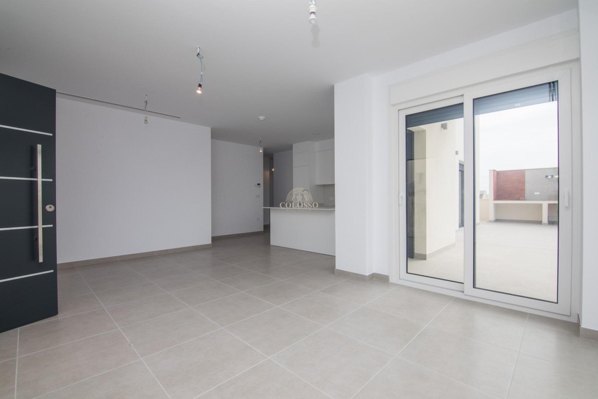 Reventa - Villa -
Polop - Alberca