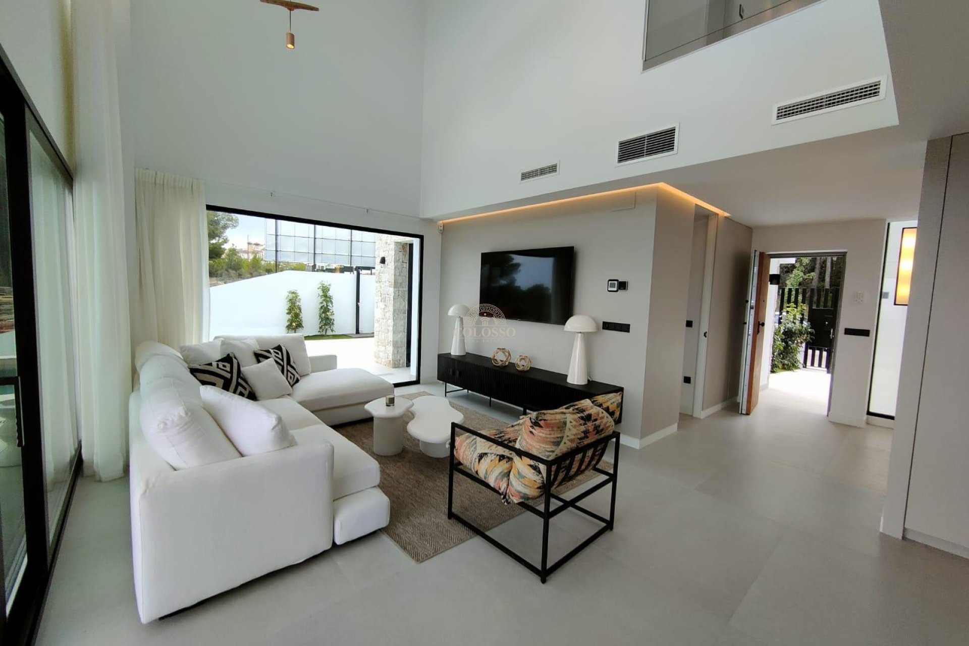 Reventa - Villa -
Polop - Urbanizaciones