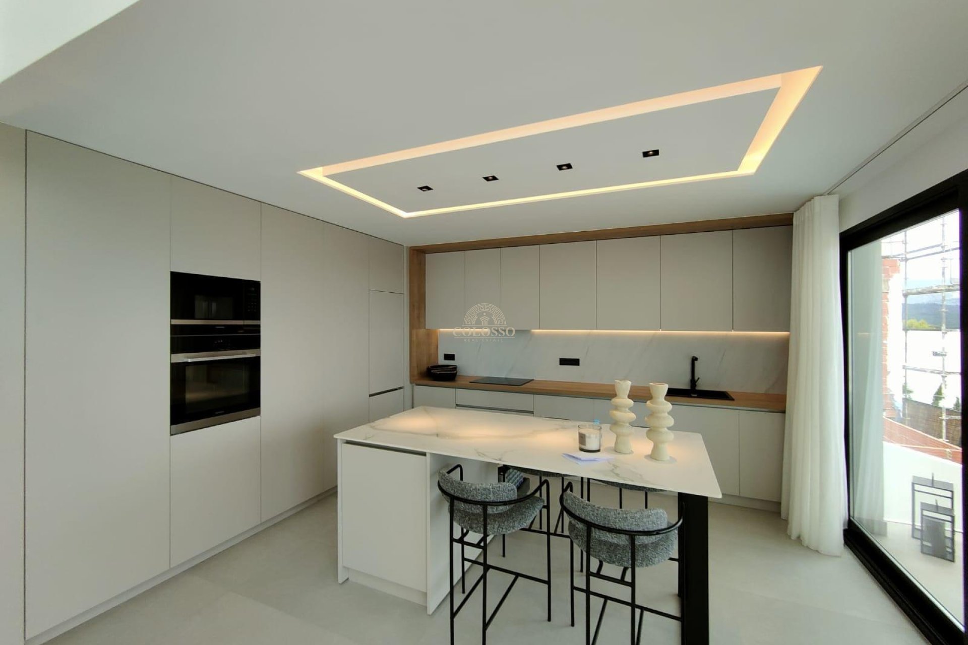 Reventa - Villa -
Polop - Urbanizaciones