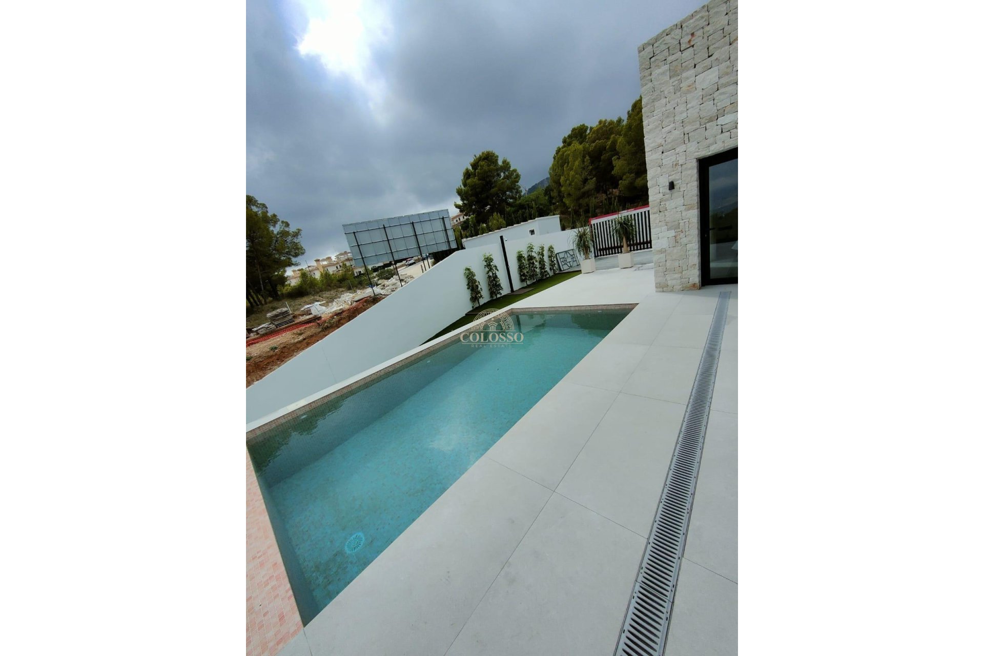 Reventa - Villa -
Polop - Urbanizaciones