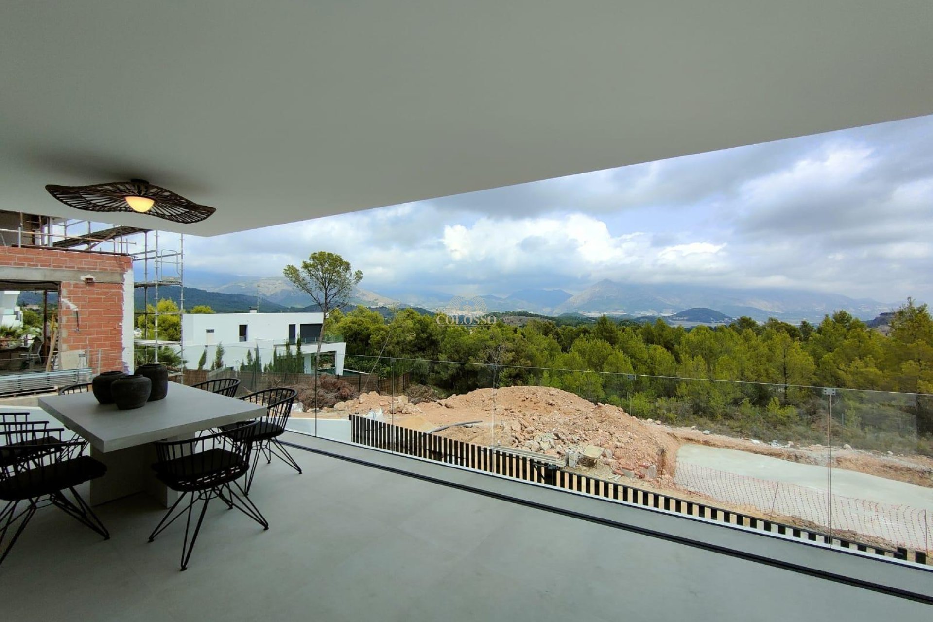 Reventa - Villa -
Polop - Urbanizaciones