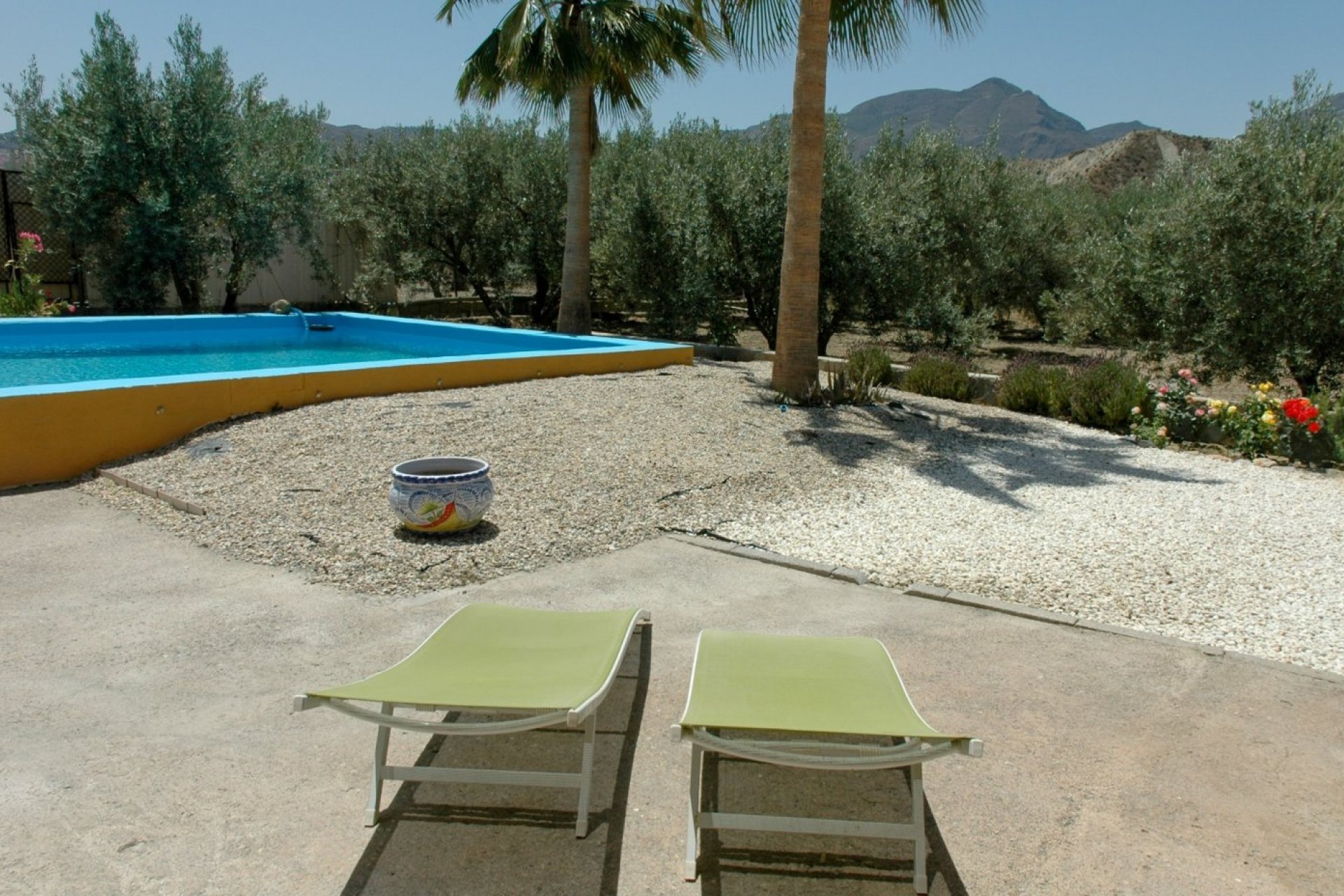 Revente - Casa con terreno -
Alsodux - ALMERIA