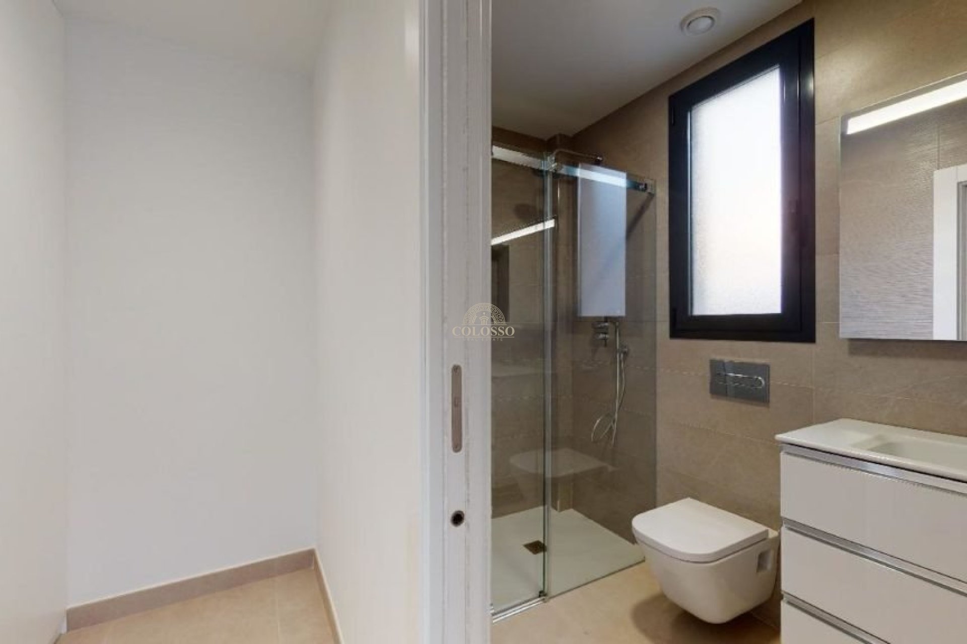 Revente - Chalet -
Polop - Alberca