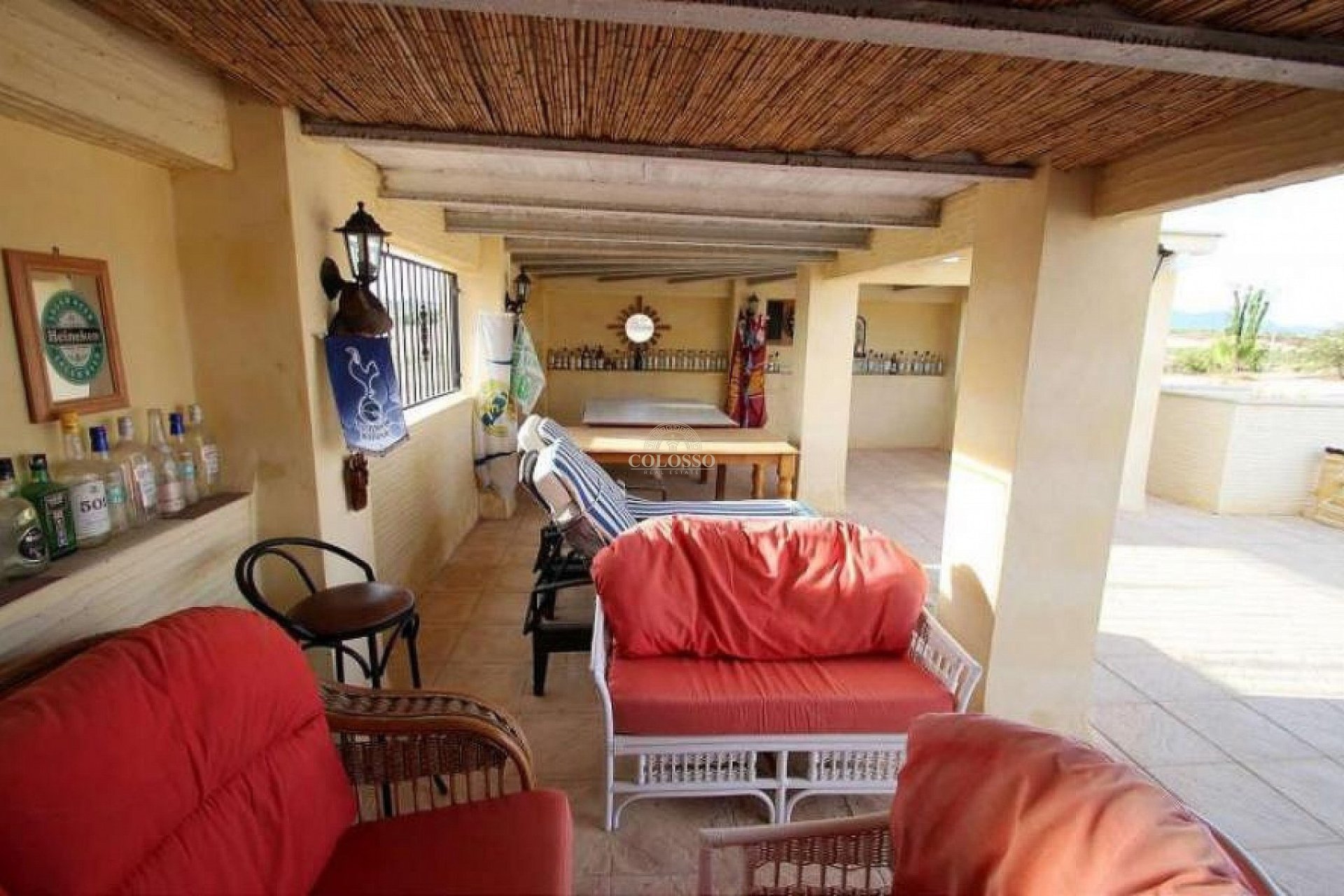 Revente - Villa -
Pinoso