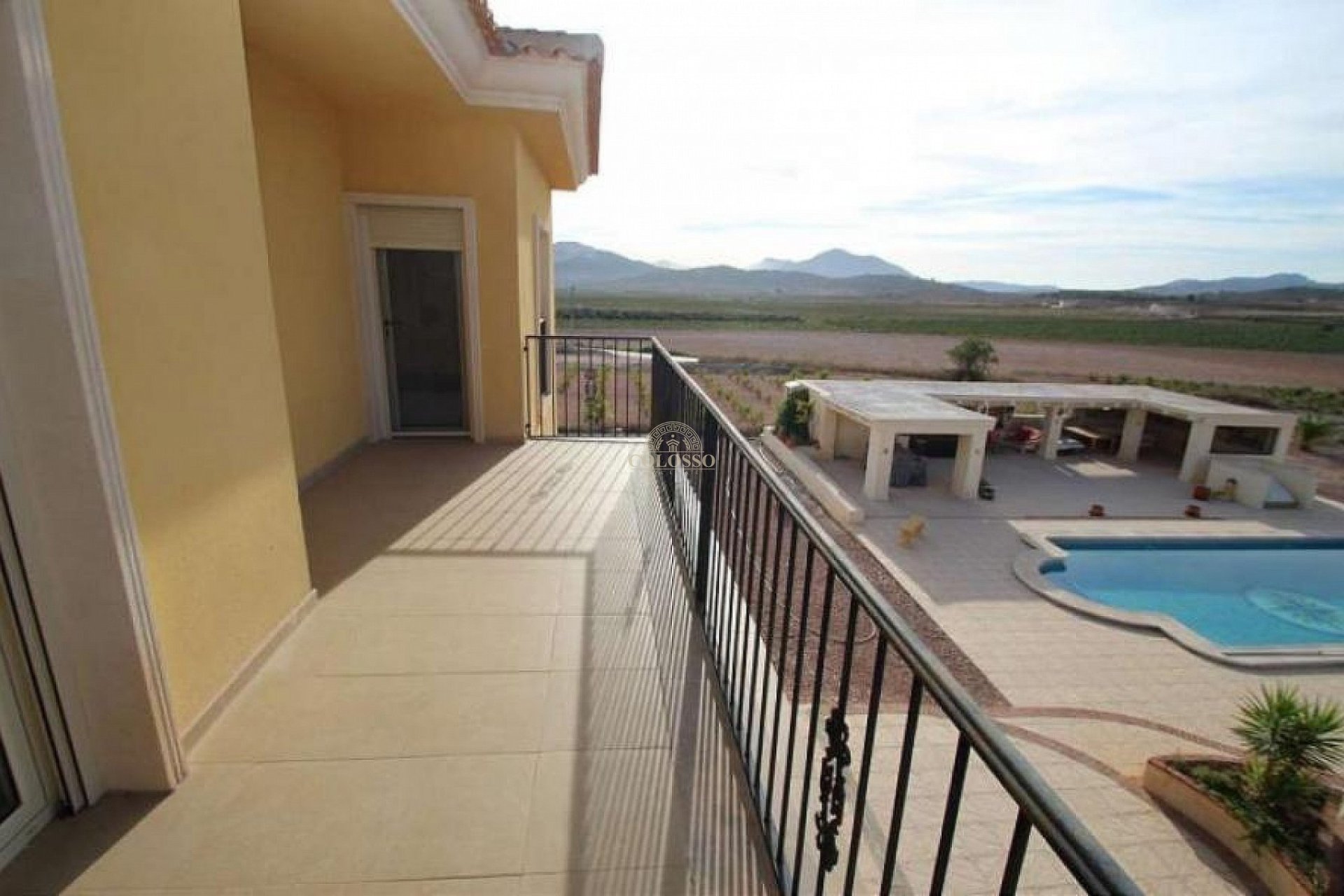 Revente - Villa -
Pinoso