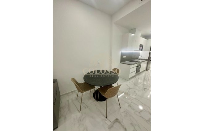 Rental - Study -
Orihuela Costa