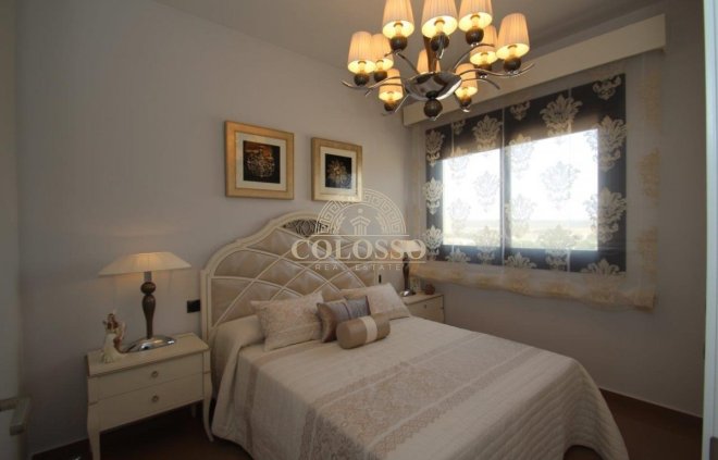 Reventa - Villa -
Orihuela Costa - Campoamor