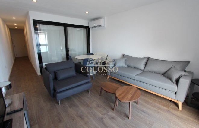 Resale - Apartamento -
Benidorm - Levante