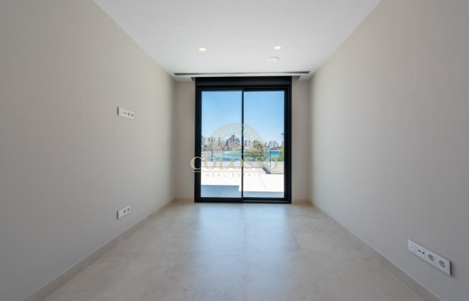 Resale - Duplex -
Benidorm - Poniente