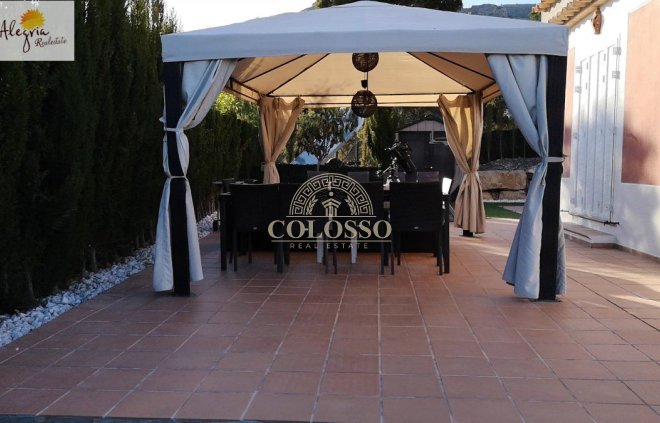 Resale - Villa -
Finestrat - Sierra cortina