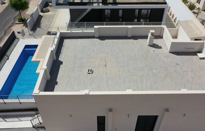 Obra nueva - Villa -
Polop - Alberca