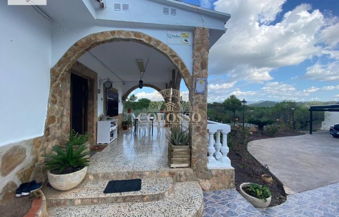 Resale - Casa con terreno -
Algimia de Alfara - Algimia de alfara