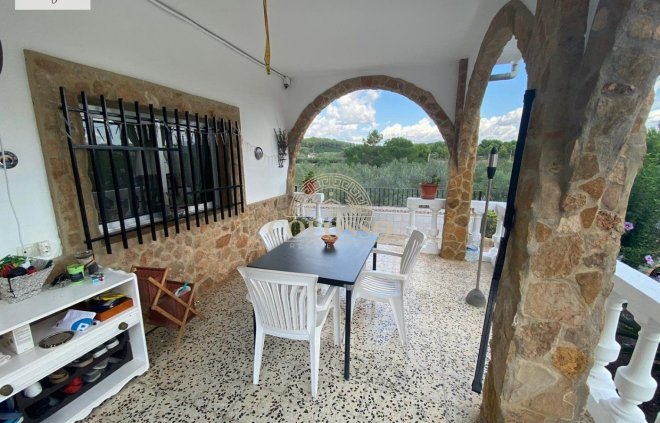 Resale - Casa con terreno -
Algimia de Alfara - Algimia de alfara