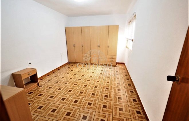 Resale - Piso -
Mutxamel - Centro