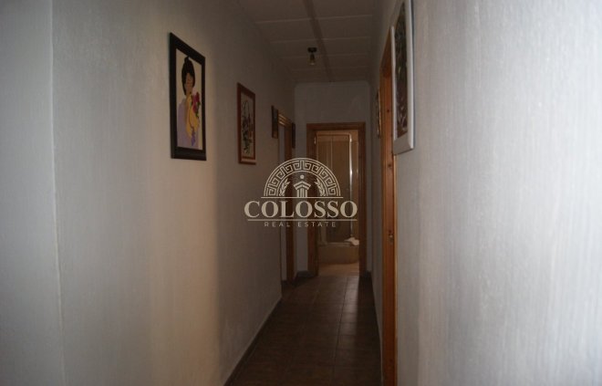 Resale - Finca rústica -
Finestrat - Finestrat pueblo