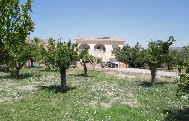Revente - Casa con terreno -
Alsodux - ALMERIA