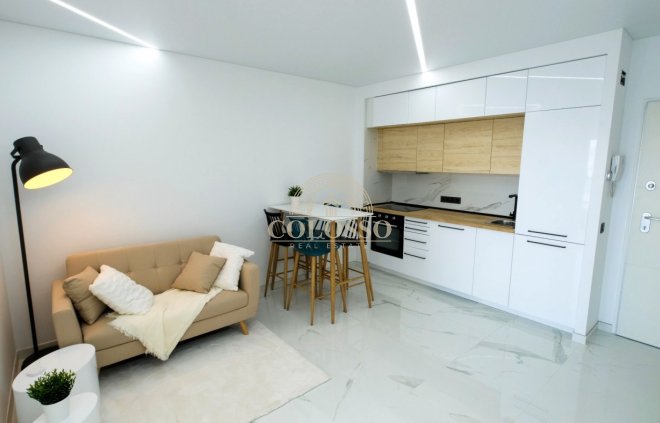 Resale - Piso -
Benidorm - Rincón de Loix