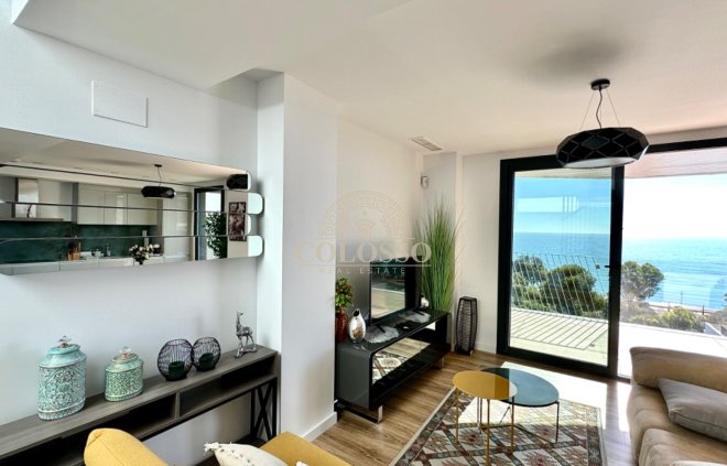 Resale - Penthouse -
Villajoyosa - 1a linea