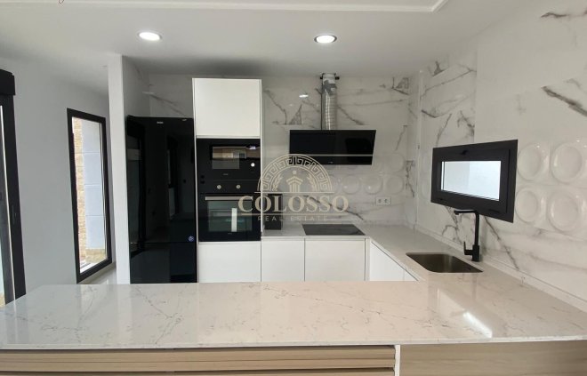 Resale - Villa -
Benijofar - Benimar