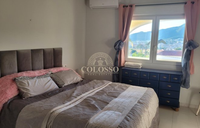 Resale - Villa -
Alfaz del Pi - Albir