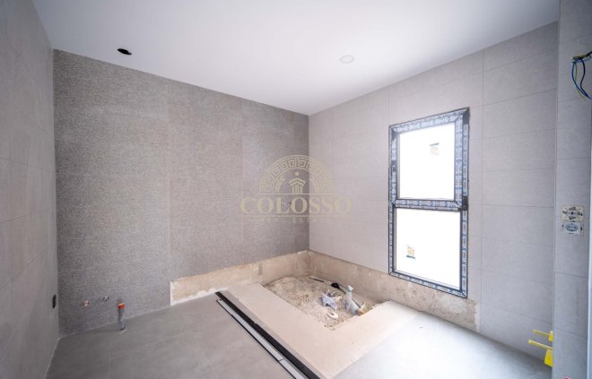Resale - Villa de Lujo -
Torrevieja - Aguas nuevas 1
